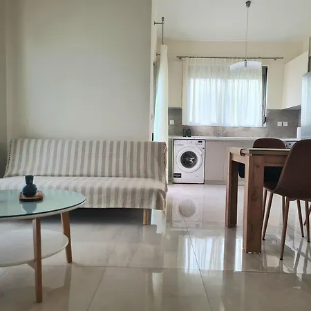 Ada's House * Rhodes City